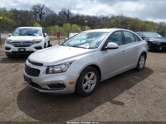 2016 CHEVROLET CRUZE LIMITED 1G1PE5SB6G7143668 Photo 1