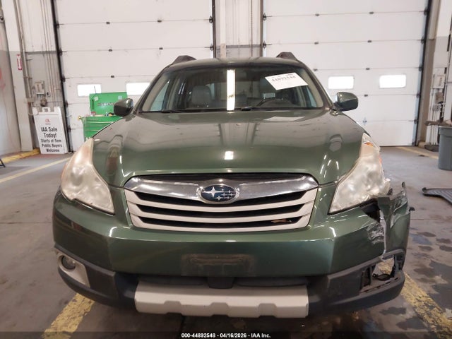 44892548 :رقم المزاد ، 4S4BRBKCXA3330631 vin ، 2010 Subaru Outback 2.5i Limited مزاد بيع