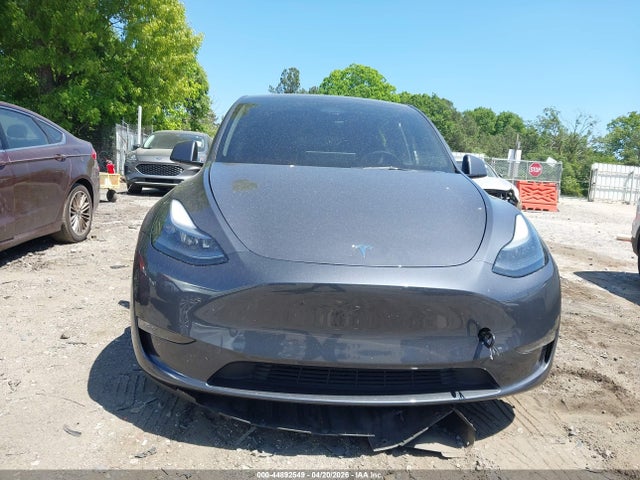 2023 Tesla Model Y Awd/long Range Dual Motor All-wheel Drive მანქანა იყიდება აუქციონზე, vin: 7SAYGDEE5PF697948, აუქციონის ნომერი: 44892549
