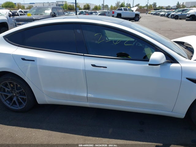 5YJ3E1EB3NF298471 Tesla Model 3 Long Range Dual Motor All-wheel Drive