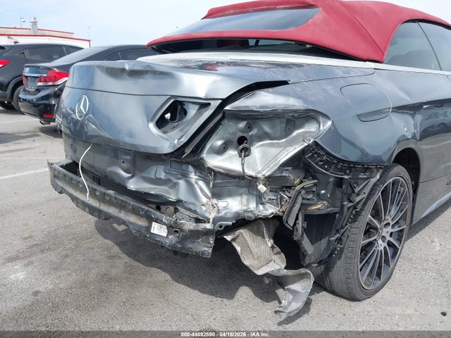 44892590 :رقم المزاد ، W1KWK8DB7NG110014 vin ، 2022 Mercedes-benz C 300 Cabriolet مزاد بيع