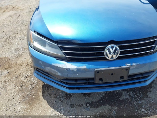 3VW267AJ4GM230250 Volkswagen Jetta 1.4t S