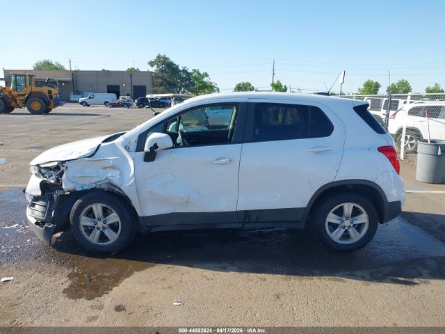 44892624 :رقم المزاد ، 3GNCJKSBXLL292694 vin ، 2020 Chevrolet Trax Fwd Ls مزاد بيع
