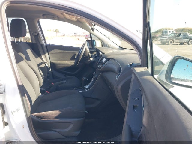 44892624 :رقم المزاد ، 3GNCJKSBXLL292694 vin ، 2020 Chevrolet Trax Fwd Ls مزاد بيع