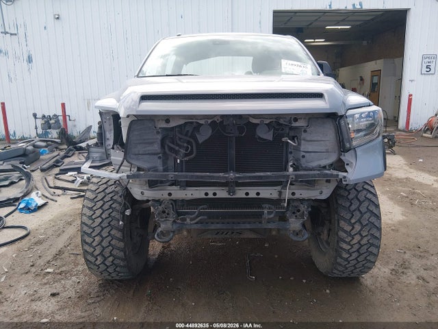 Aukcja sprzedaży 2018 Toyota Tundra Limited 5.7l V8, vin: 5TFHY5F14JX733069, numer aukcji: 44892635