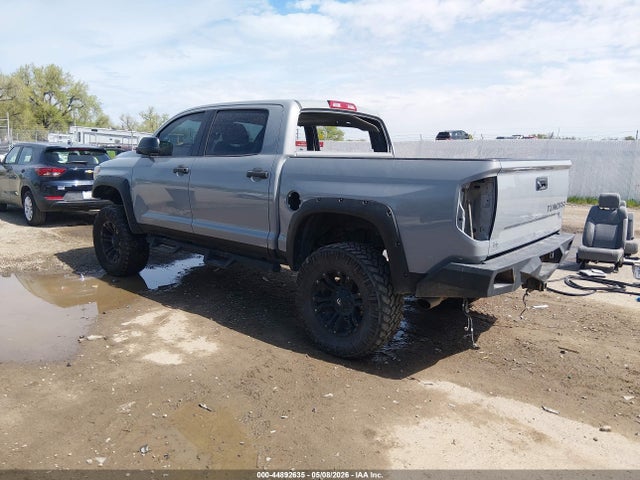 Aukcja sprzedaży 2018 Toyota Tundra Limited 5.7l V8, vin: 5TFHY5F14JX733069, numer aukcji: 44892635