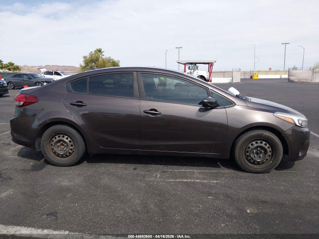 Продажа на аукционе авто 2017 Kia Forte Lx, vin: 3KPFK4A72HE114608, номер лота: 44892650