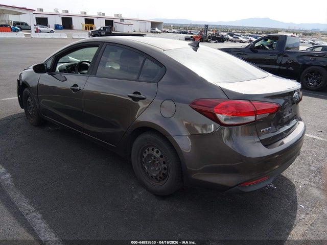 Продажа на аукционе авто 2017 Kia Forte Lx, vin: 3KPFK4A72HE114608, номер лота: 44892650