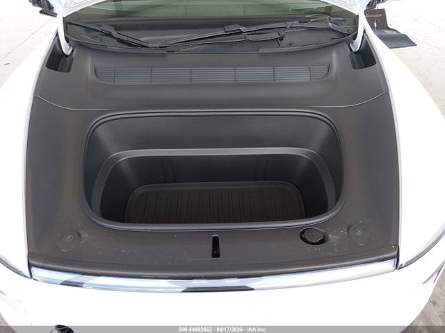 Продажа на аукционе авто 2026 Tesla Model Y All-wheel Drive/long Range Launch Series/premium All-wheel Drive, vin: 7SAYGDEE2TF562212, номер лота: 44892652