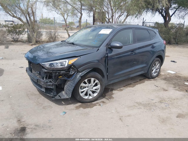 Hyundai TUCSON SE 2019 KM8J2CA44KU889720 Image 2