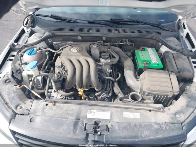 Продаж на аукціоні авто 2013 Volkswagen Jetta 2.0l S, vin: 3VW2K7AJ0DM380752, номер лоту: 44892659