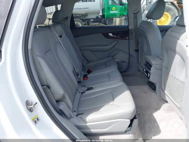 Продажа на аукционе авто 2017 Audi Q7 3.0t Premium, vin: WA1LABF72HD018749, номер лота: 44892679