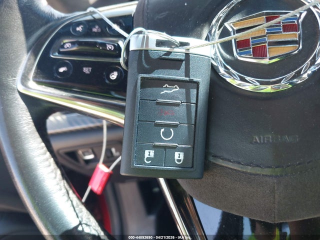 44892690 :رقم المزاد ، 1G6RM1E4XEU601478 vin ، 2014 Cadillac Elr Standard مزاد بيع