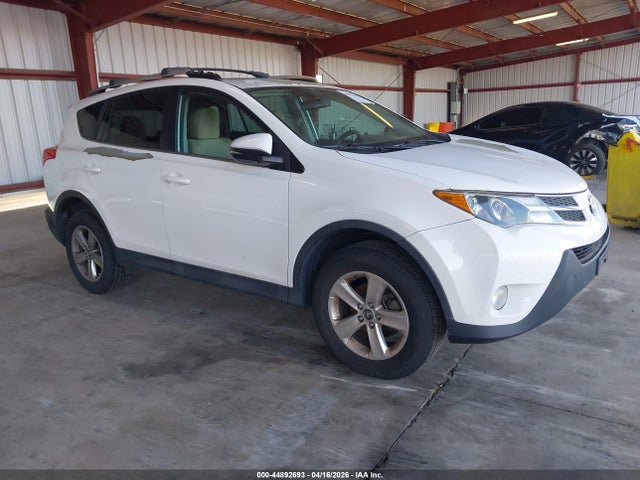 2015 TOYOTA RAV4 2T3RFREV3FW258869