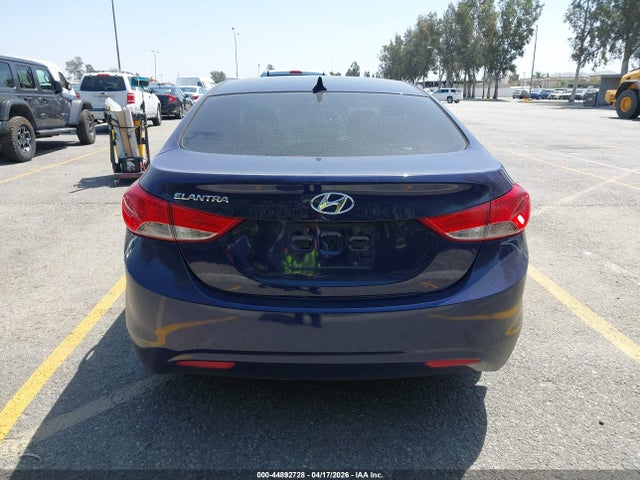 2013 Hyundai Elantra Gls მანქანა იყიდება აუქციონზე, vin: 5NPDH4AE9DH399561, აუქციონის ნომერი: 44892728