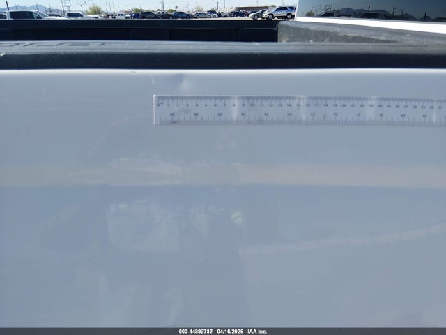 3GCUKNEC6JG395598 Chevrolet Silverado 1500 Wt