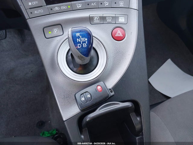 Toyota Prius Two 2015 JTDKN3DU8F0402303 Image 11
