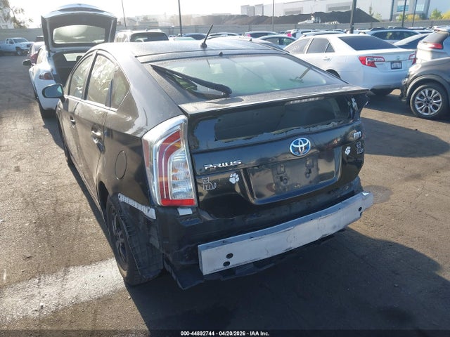 Toyota Prius Two 2015 JTDKN3DU8F0402303 Image 17