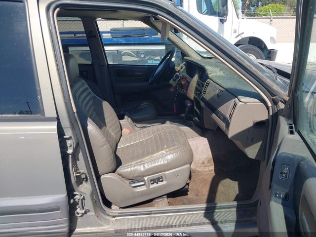 1995 Jeep Grand Cherokee Laredo მანქანა იყიდება აუქციონზე, vin: 1J4GZ58Y8SC748387, აუქციონის ნომერი: 44892776