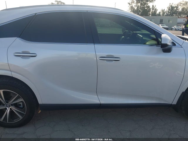 2023 Lexus Rx 350h Premium Plus მანქანა იყიდება აუქციონზე, vin: 2T2BBMCA4PC002618, აუქციონის ნომერი: 44892779