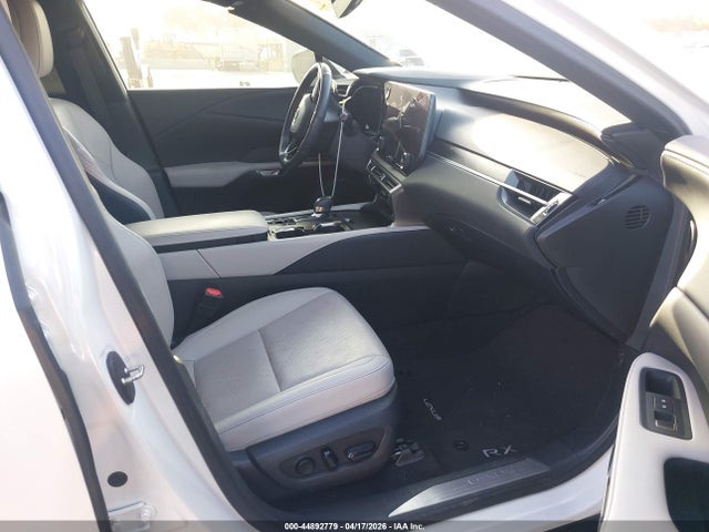 2023 Lexus Rx 350h Premium Plus მანქანა იყიდება აუქციონზე, vin: 2T2BBMCA4PC002618, აუქციონის ნომერი: 44892779