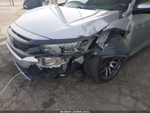 44892781 :رقم المزاد ، SHHFK7H91JU409237 vin ، 2018 Honda Civic Sport Touring مزاد بيع