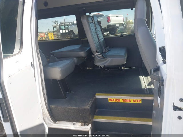 Ford E-150 Commercial 2014 1FTNS1EW3EDA16504 Image 8
