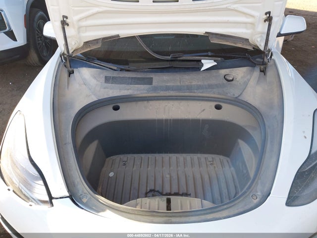 44892802 :رقم المزاد ، 5YJ3E1EA1PF550874 vin ، 2023 Tesla Model 3 Rear-wheel Drive مزاد بيع