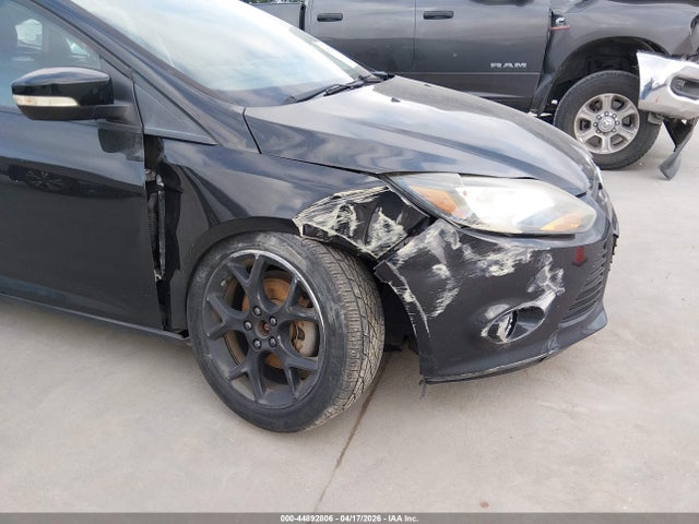 44892806 :رقم المزاد ، 1FADP3K28EL207633 vin ، 2014 Ford Focus Se مزاد بيع