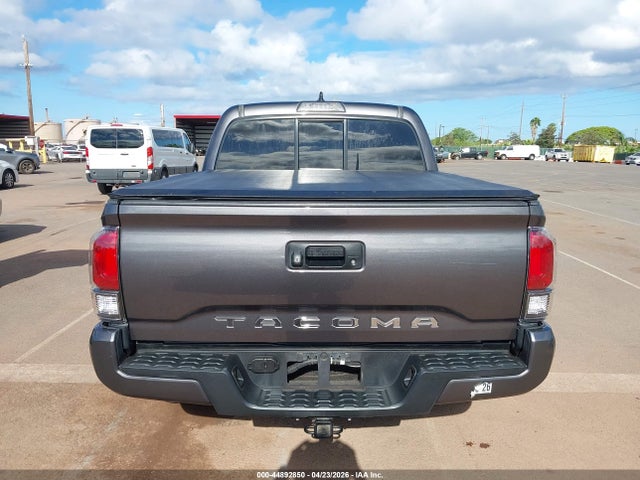 5TFAX5GN6JX106881 Toyota Tacoma Sr5