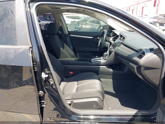 JHMFC1F3XJX005903 Honda Civic Ex-t