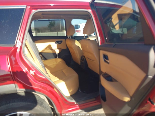 Продаж на аукціоні авто 2022 Nissan Rogue Platinum Fwd, vin: JN8BT3DC0NW120539, номер лоту: 44892853