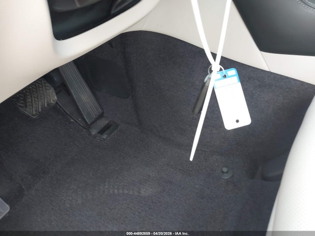 44892859 :رقم المزاد ، JN1EV7BP6MM703095 vin ، 2021 Infiniti Q50 Luxe مزاد بيع