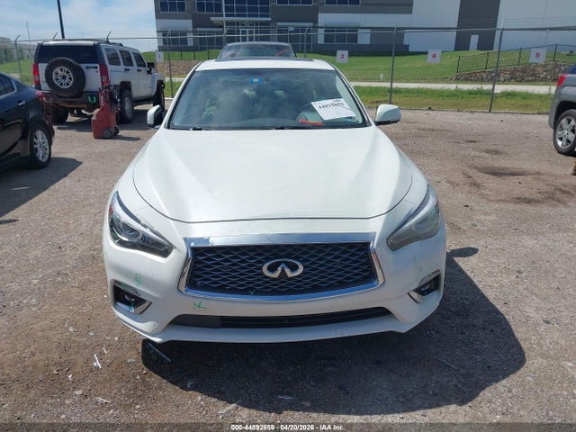 44892859 :رقم المزاد ، JN1EV7BP6MM703095 vin ، 2021 Infiniti Q50 Luxe مزاد بيع