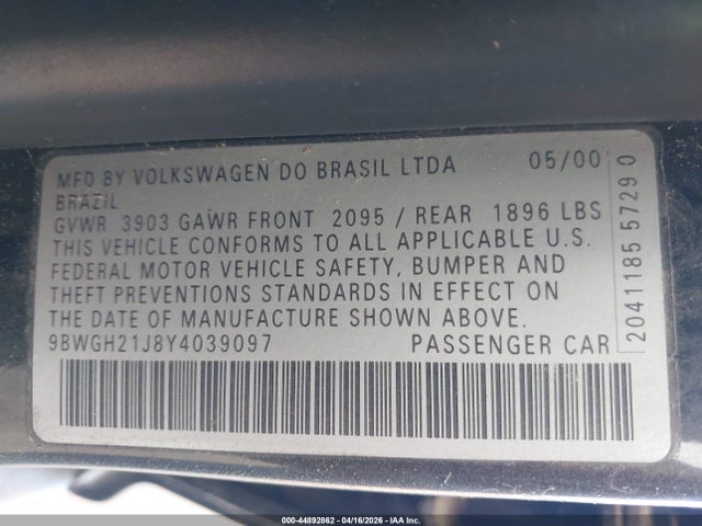 44892862 :رقم المزاد ، 9BWGH21J8Y4039097 vin ، 2000 Volkswagen Golf Gls 1.8l Turbo مزاد بيع