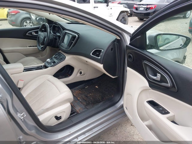 Aukcja sprzedaży 2015 Chrysler 200 C, vin: 1C3CCCCB2FN734058, numer aukcji: 44892883