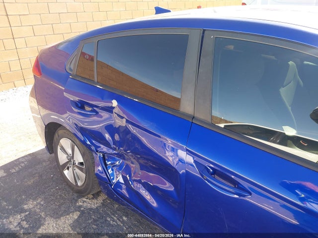 KMHC65LC1LU215121 Hyundai Ioniq Hybrid Blue