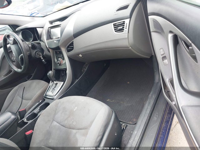 44892889 :رقم المزاد ، 5NPDH4AE4DH438153 vin ، 2013 Hyundai Elantra Gls مزاد بيع