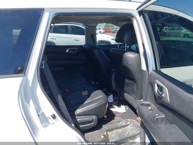 5N1AR2MN8GC657225 Nissan Pathfinder Sl