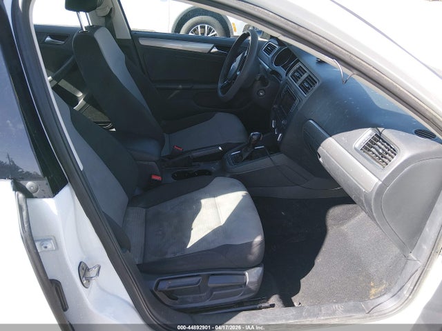 Aukcja sprzedaży 2017 Volkswagen Jetta 1.4t S, vin: 3VW2B7AJ3HM209211, numer aukcji: 44892901