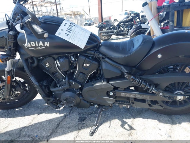 56KSBF769S3021747 INDIAN MOTORCYCLE CO. Scout Bobber Limited +tech
