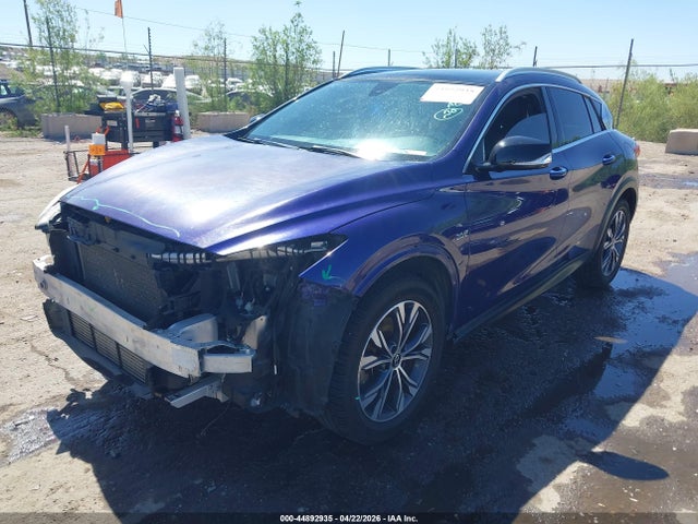 44892935 :رقم المزاد ، SJKCH5CR8HA014776 vin ، 2017 Infiniti Qx30 Premium مزاد بيع