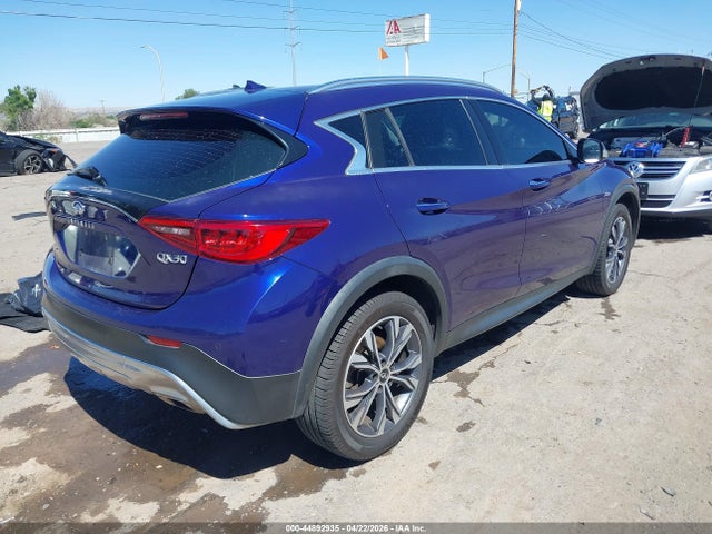 44892935 :رقم المزاد ، SJKCH5CR8HA014776 vin ، 2017 Infiniti Qx30 Premium مزاد بيع