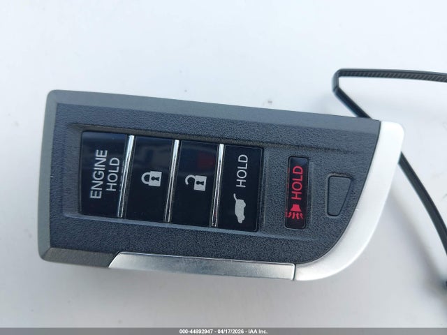 5J8YE1H88NL000131 Acura Mdx Advance Package