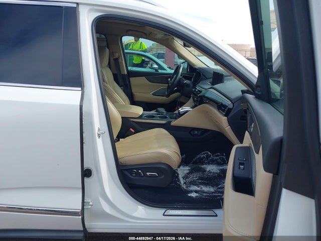 5J8YE1H88NL000131 Acura Mdx Advance Package