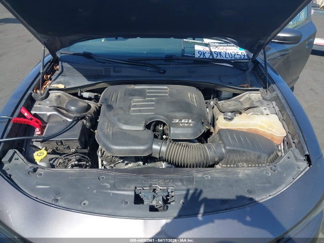 44892961 :رقم المزاد ، 2C3CDXBG7MH543758 vin ، 2021 Dodge Charger Sxt Rwd مزاد بيع
