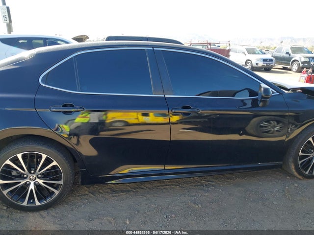 4T1G11AK6LU395652 Toyota CAMRY SE