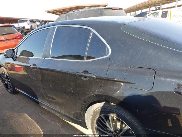 4T1G11AK6LU395652 Toyota CAMRY SE