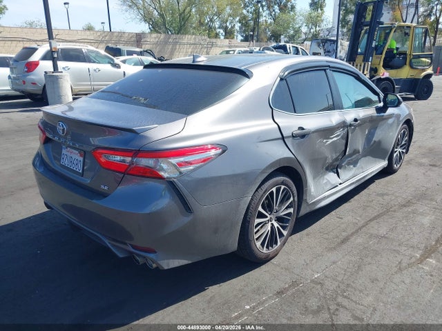 4T1B11HK3KU680727 Toyota CAMRY SE
