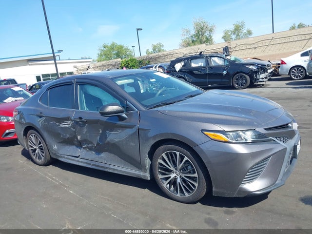 4T1B11HK3KU680727 Toyota CAMRY SE